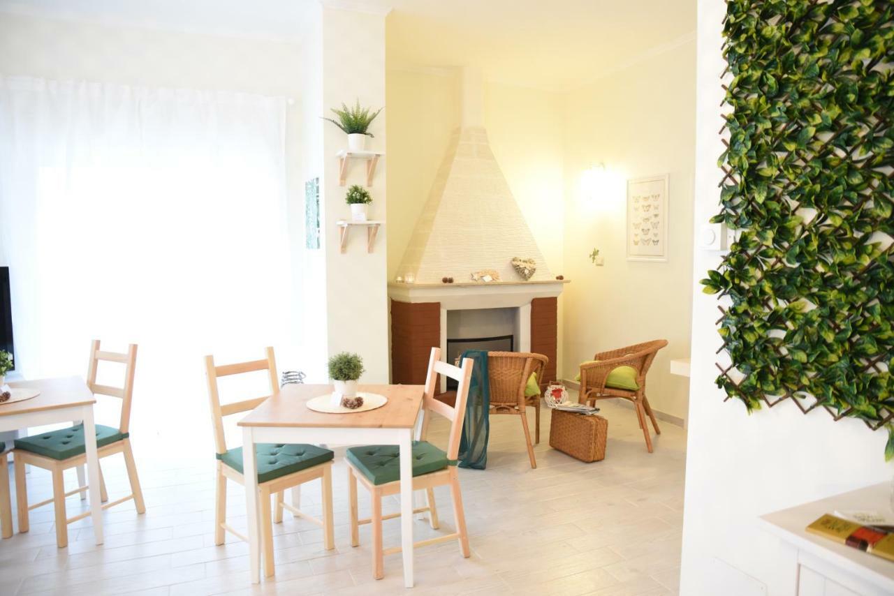 נטונו Villa Le Garden מראה חיצוני תמונה