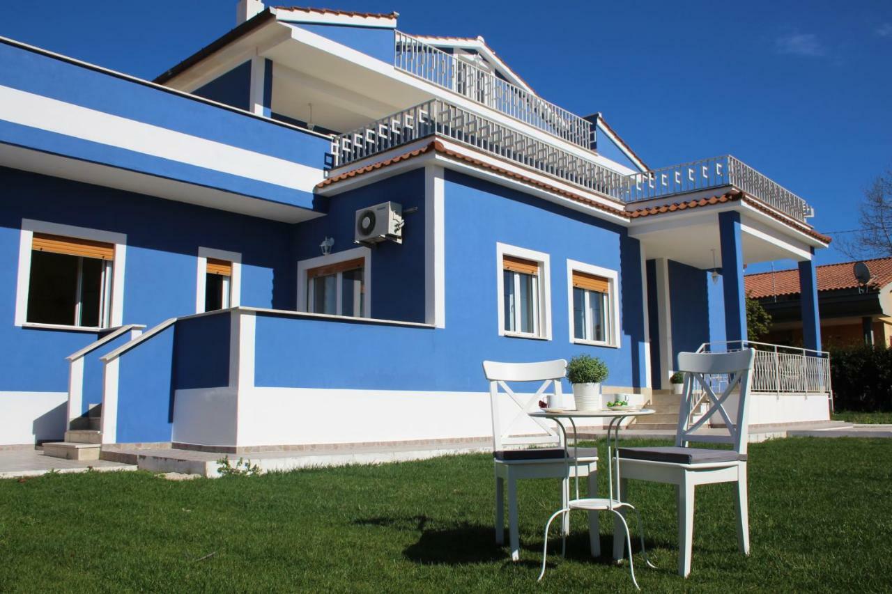 נטונו Villa Le Garden מראה חיצוני תמונה